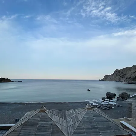 Antiperatos House Villa